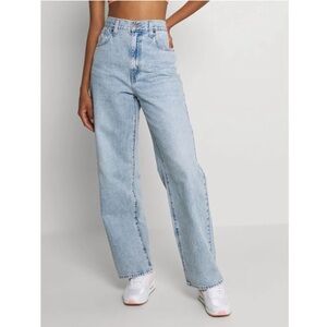 Levi's High Waisted Straight Jeans in Charlie Boy